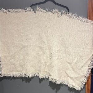 Tapestries Ireland limited wool Cream Fringed Throw Blanket